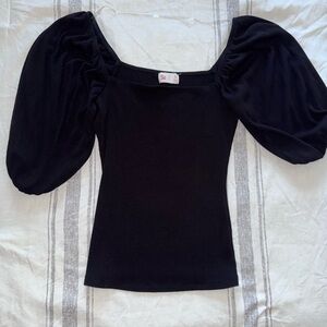 SO Black Puff Sleeve Blouse
